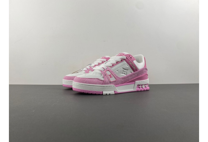 Louis Vuitton LV trainer LVT-200