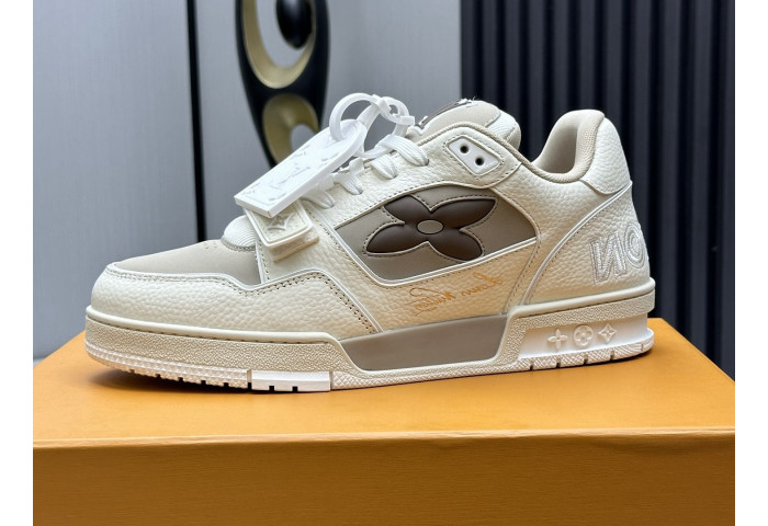 Louis Vuitton LV trainer LVT-222