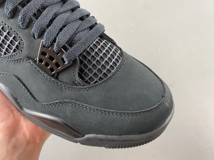 Air Jordan 4 “Black Cat” 2025 FV5029-010