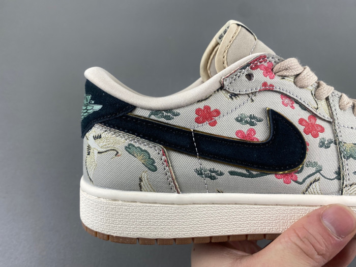 Air Jordan 1 Low HV82329-100