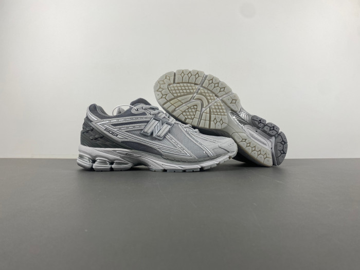 New Balance 1906 U1906RNY