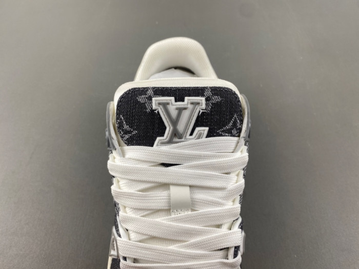 Louis Vuitton LV trainer L&V-196