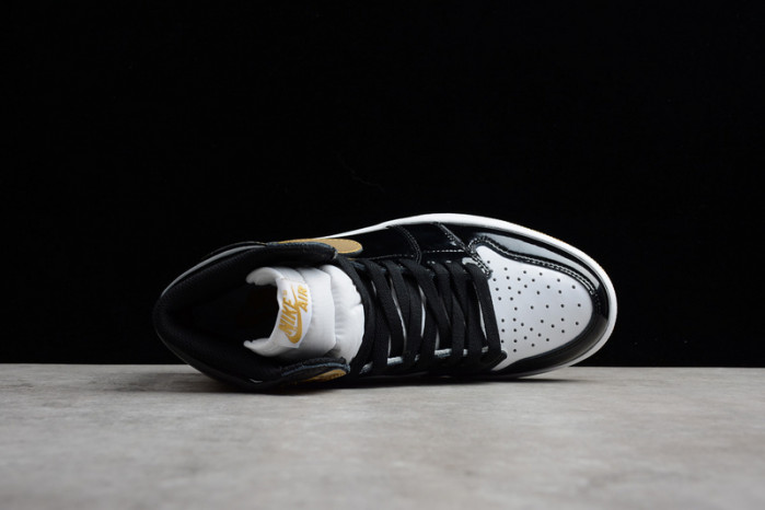 Air Jordan 1 Retro High OG NRG ComplexCon “Top 3 Gold” 861428-001