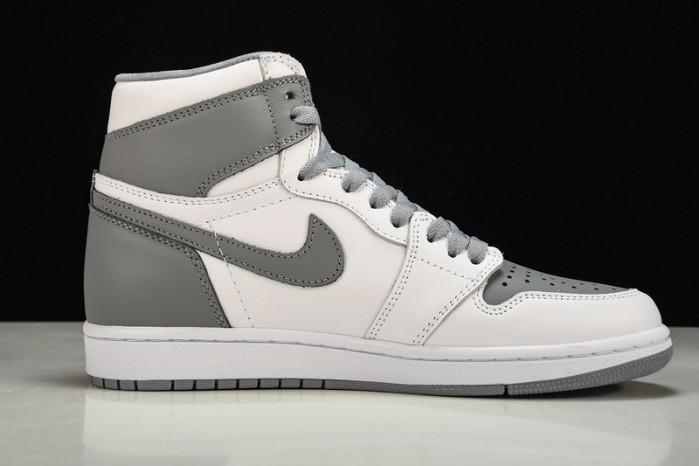 Air Jordan 1 High OG ‘Stealth 555088-037