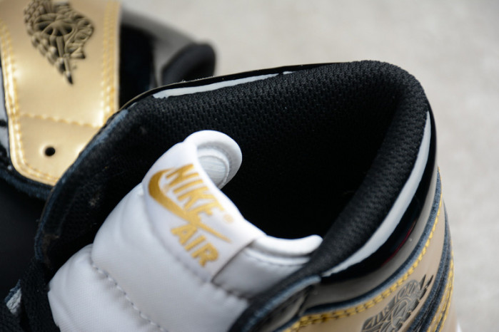 Air Jordan 1 Retro High OG NRG ComplexCon “Top 3 Gold” 861428-001