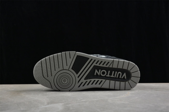 Louis Vuitton LV trainer LVT-209