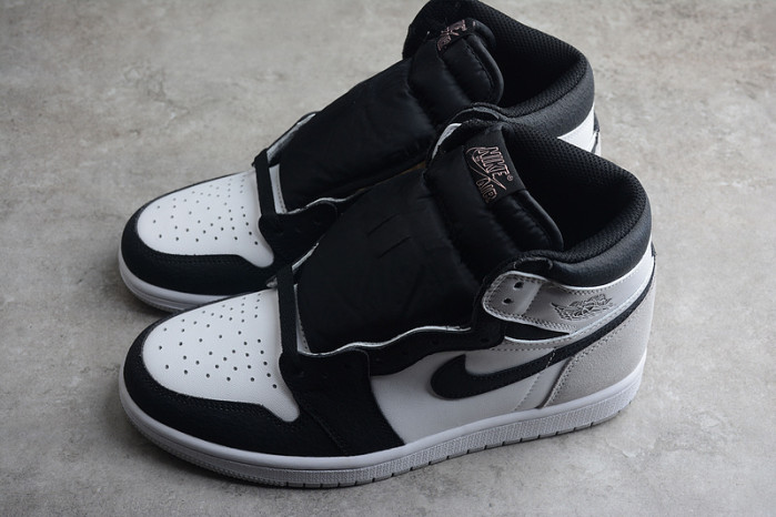 AIR JORDAN 1 HIGH OG “STAGE HAZE” 555088-108