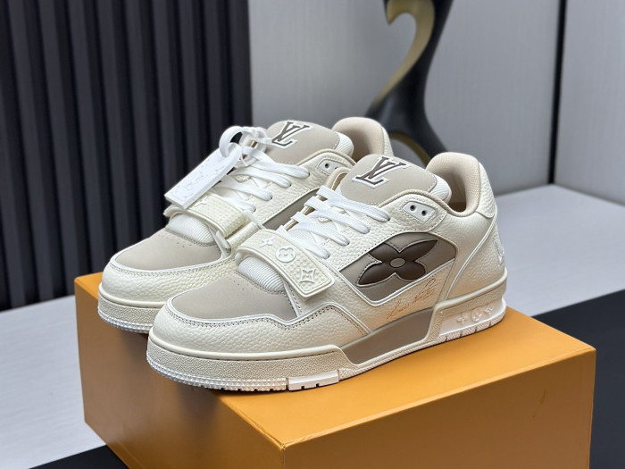 Louis Vuitton LV trainer LVT-222