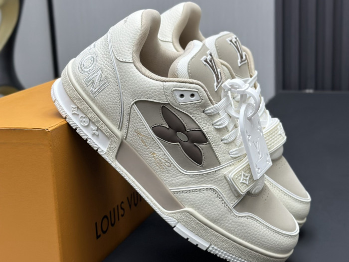 Louis Vuitton LV trainer LVT-222