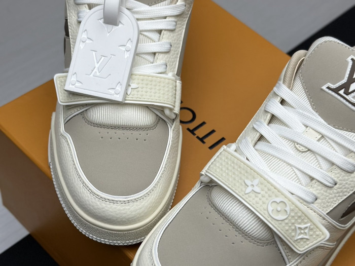 Louis Vuitton LV trainer LVT-222