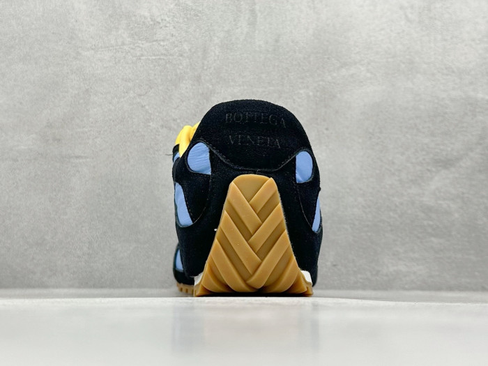 BOTTEGA VENETA SNEAKER BVS-045