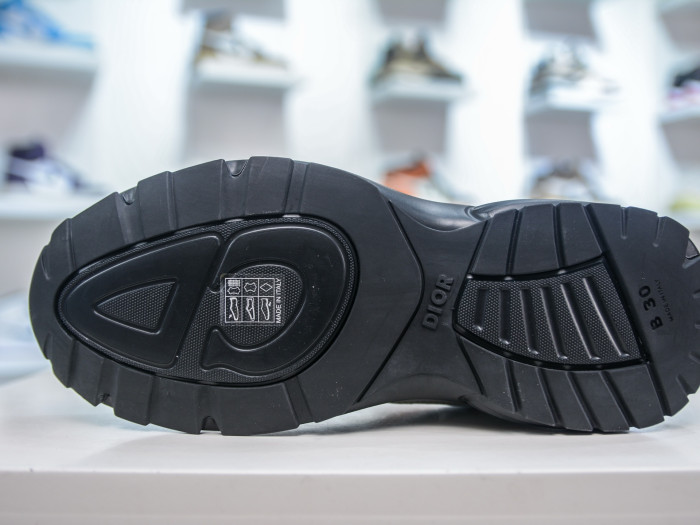 DR B30 TRAINER SNEAKER DR-162