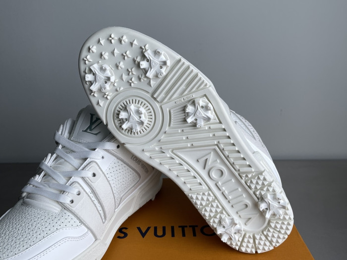 Louis Vuitton LV trainer LVT-229