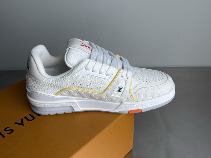 Louis Vuitton LV trainer LVT-221