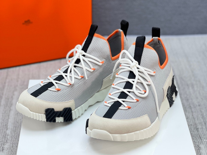 H**me5 sneaker hms014