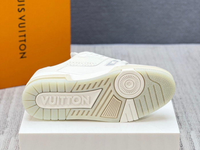 l0vis Vvtt0n lv trainer l&v-256